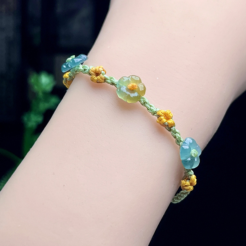Women'S Accessories Designer - Bransoletka z jadeitu birmańskiego w kształcie